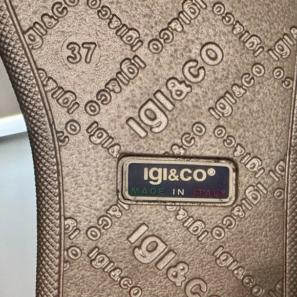 Igi & Co White Woven Leather Platform Sneakers Zip Side Gold Accents Sz Womens 7 - Picture 13 of 16